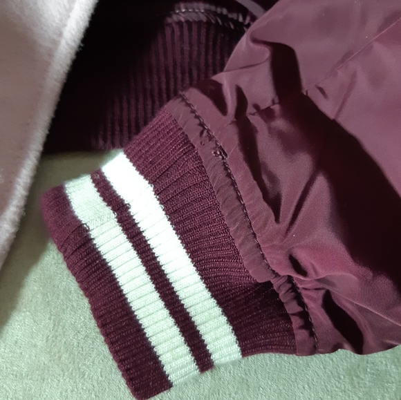 🟪H&M Pink and Purple spring/fall ribbed button down varsity jacket - Picture 6 of 7